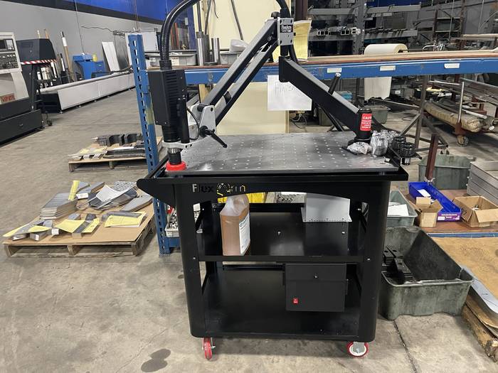 FlexArm Welding Table with Fume Extraction